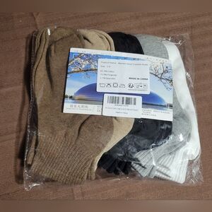 10 Pack of Women's Solid Colored Ankle Socks
